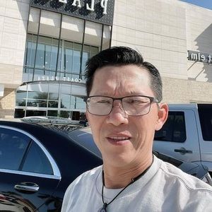 Meet your Posher, Quyen